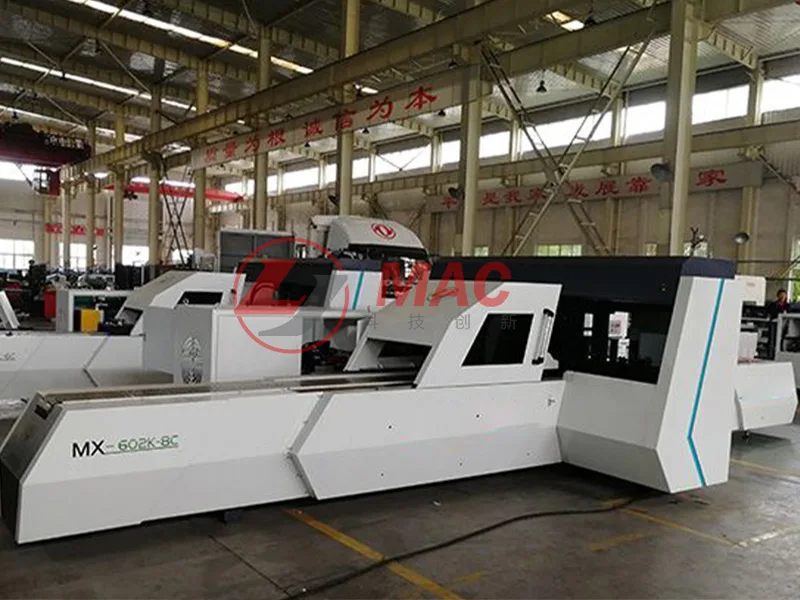 مورد آلة قطع وتثقيب قضبان التوصيل CNC MX602-8C